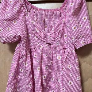 1x NWOT SHEIN curve daisy pink gingham blouse
